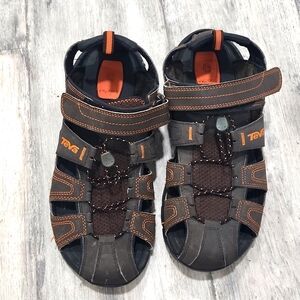 Mens shoes, sandals Teva with velcro strap